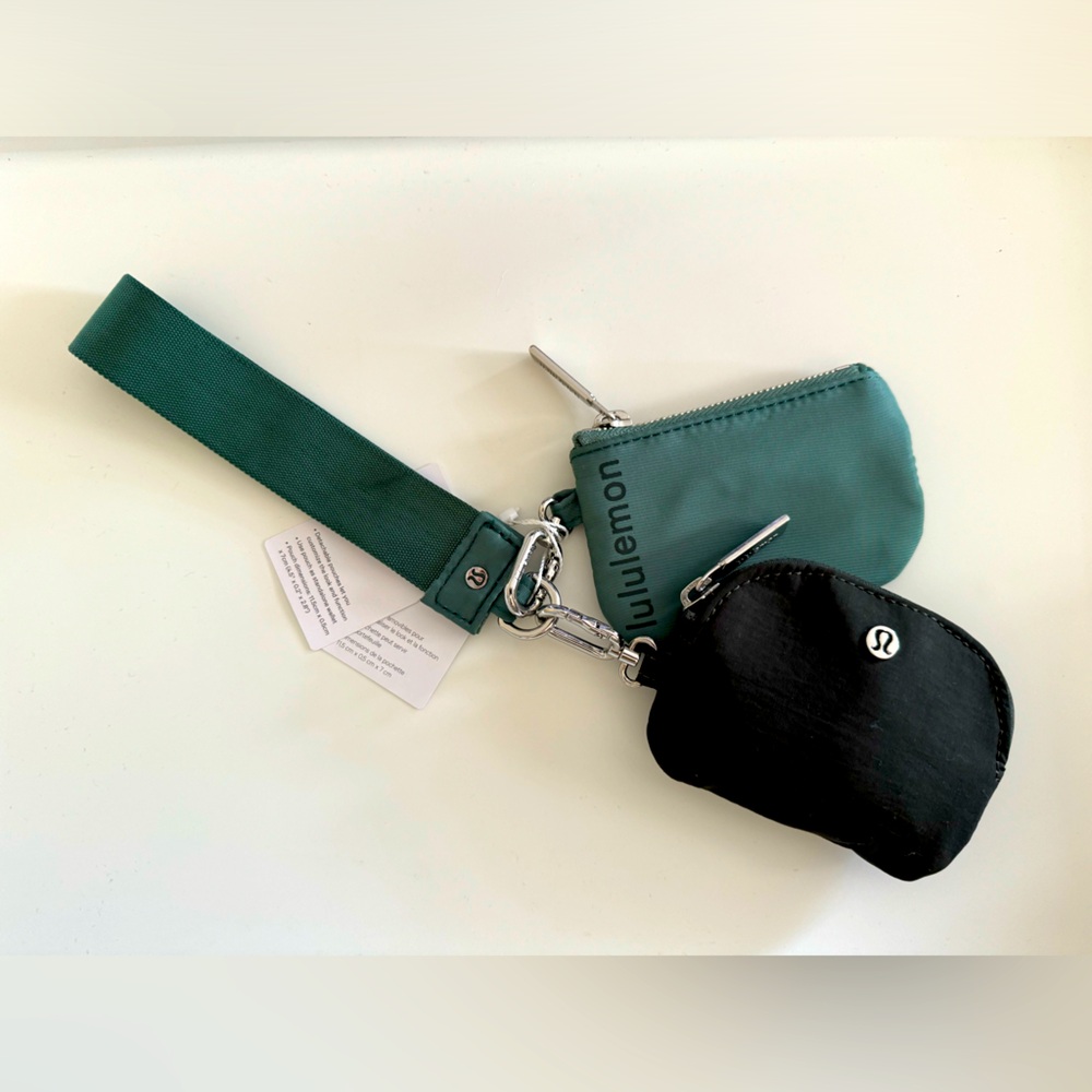 Lululemon Dual Pouch Wristlet